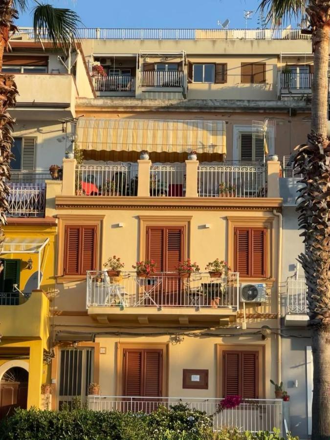 Sullo Stretto