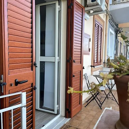 Sullo Stretto Apartment Messina Exterior photo